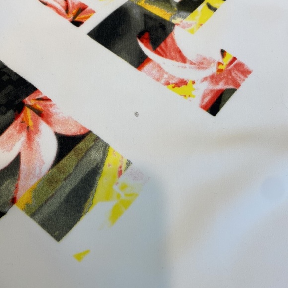 Vince Camuto Broken Snap Shot Floral Dress - Picture 7 of 7